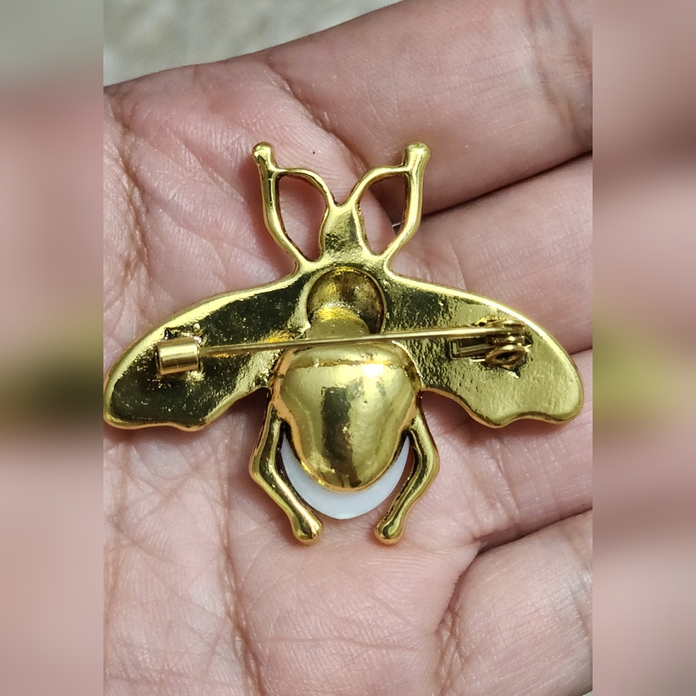 Gold Insect Brooch with Pearl Detail - Picture 6 of 7